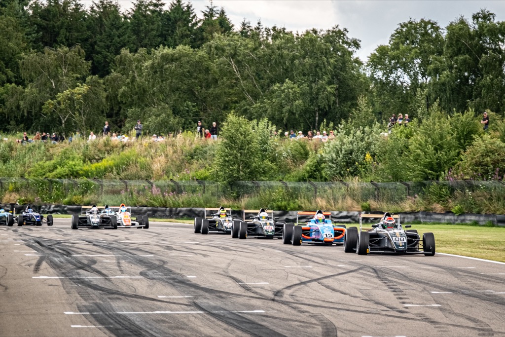 Sebastian Bach storsejrede og tog føringen i det nordiske mesterskab.
(Foto: Grippo Motorsport PR)